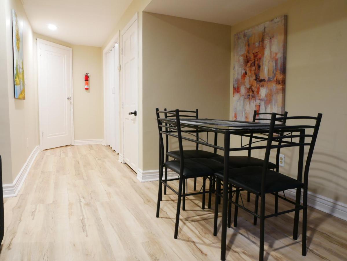 Private Basement, Bath, Living Area In Morrison 아파트 외부 사진
